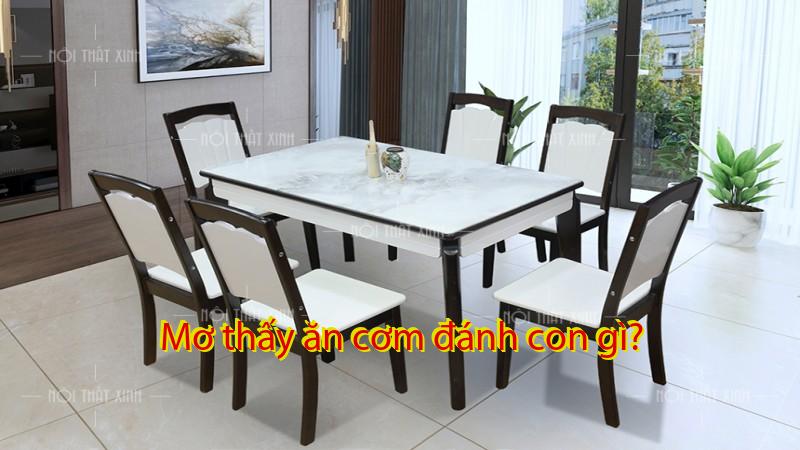 Mơ thấy ăn cơm đánh con gì?