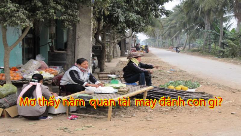 Mơ thấy nằm  quan tài  may đánh con gì?